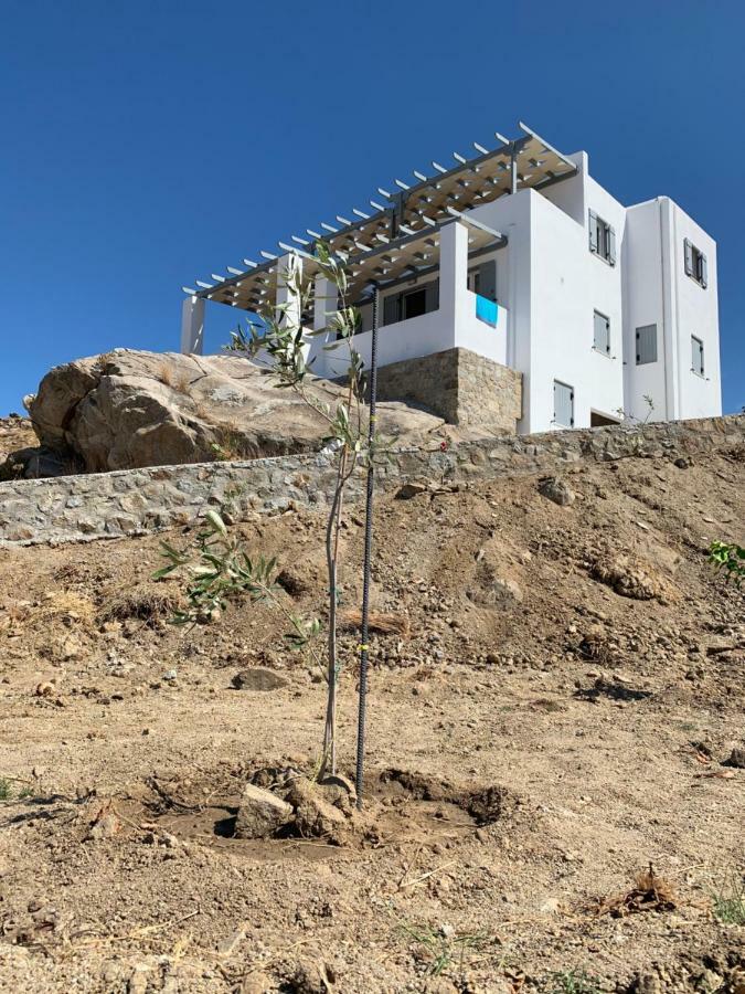 House On The Rock Apartment Микри Вигла Екстериор снимка